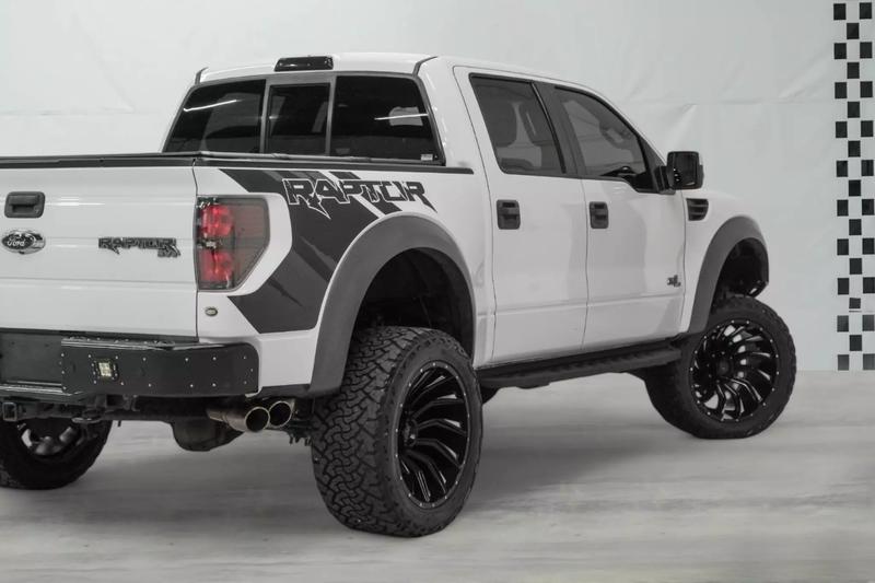 2014 Ford F150 SuperCrew Cab SVT Raptor Supercharged Pickup 4D 5 1/2 ft 13