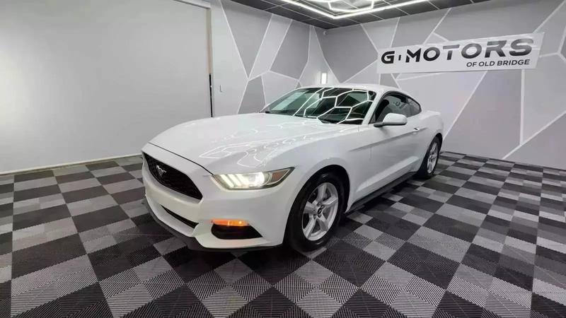 2016 Ford Mustang V6 Coupe 2D 7