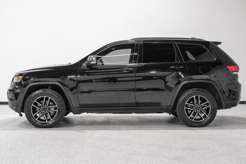 2020 Jeep Grand Cherokee Trailhawk Sport Utility 4D 9