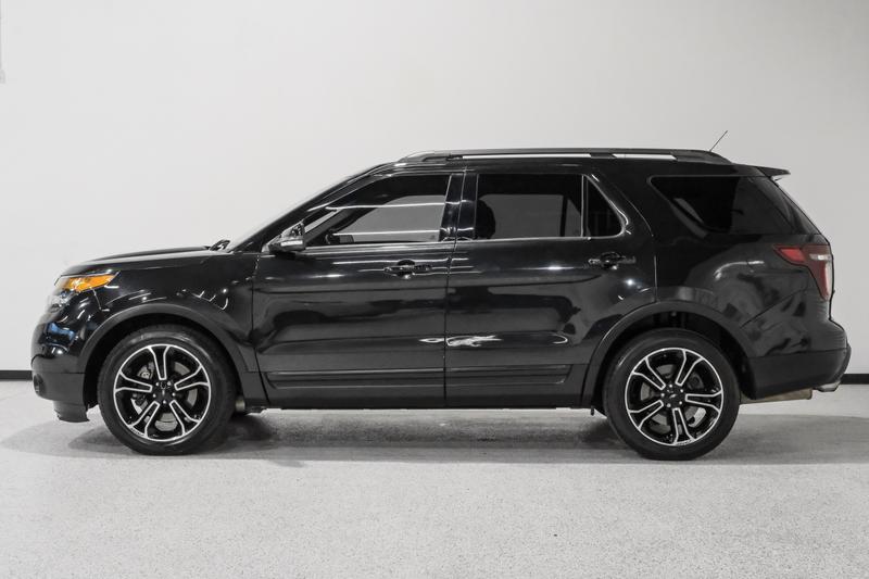 2015 Ford Explorer Sport SUV 4D 10