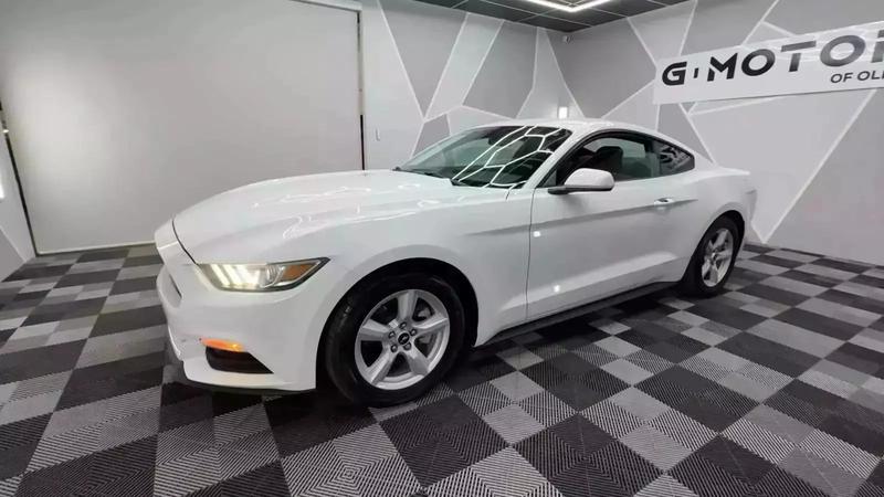 2016 Ford Mustang V6 Coupe 2D 9