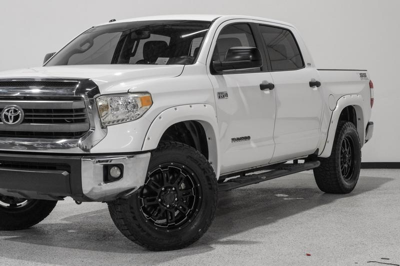 2014 Toyota Tundra CrewMax SR5 Pickup 4D 5 1/2 ft 11