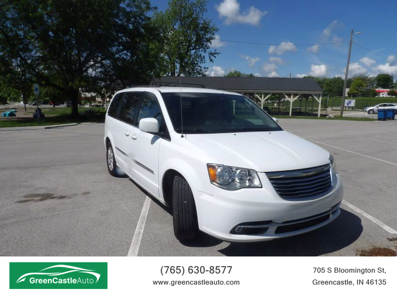 2016 Chrysler Town and Country Touring