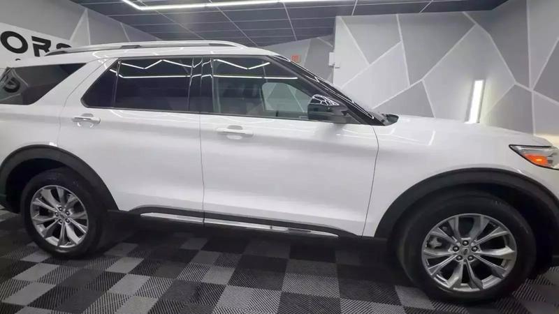 2021 Ford Explorer Limited Sport Utility 4D 22