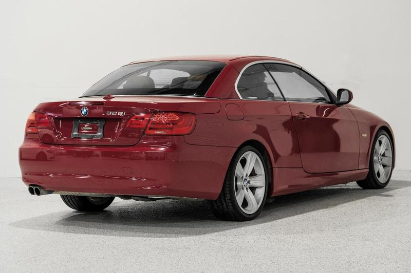 2011 BMW 3 Series 328i Convertible 2D 7