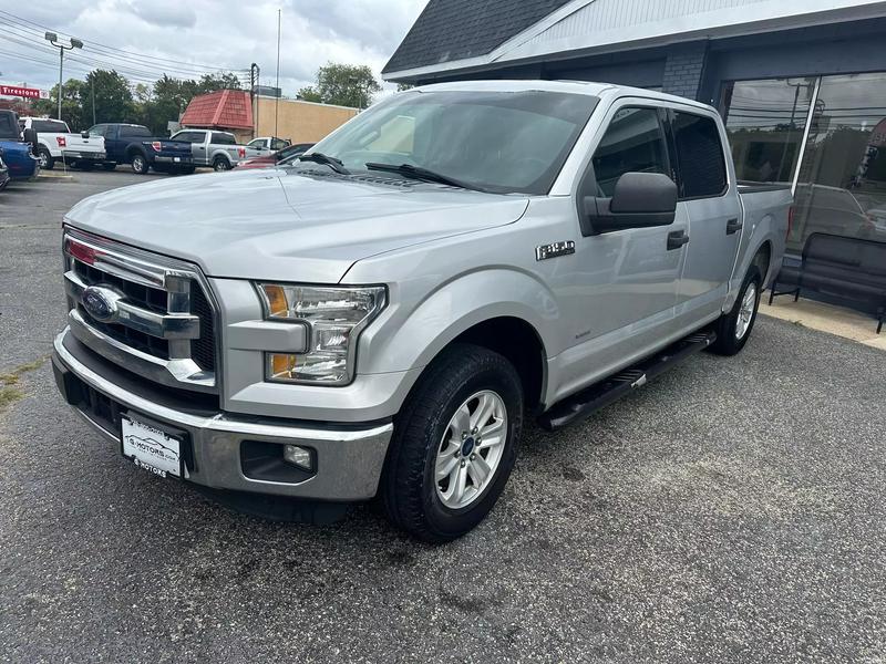 2015 Ford F150 SuperCrew Cab XLT Pickup 4D 6 1/2 ft 3