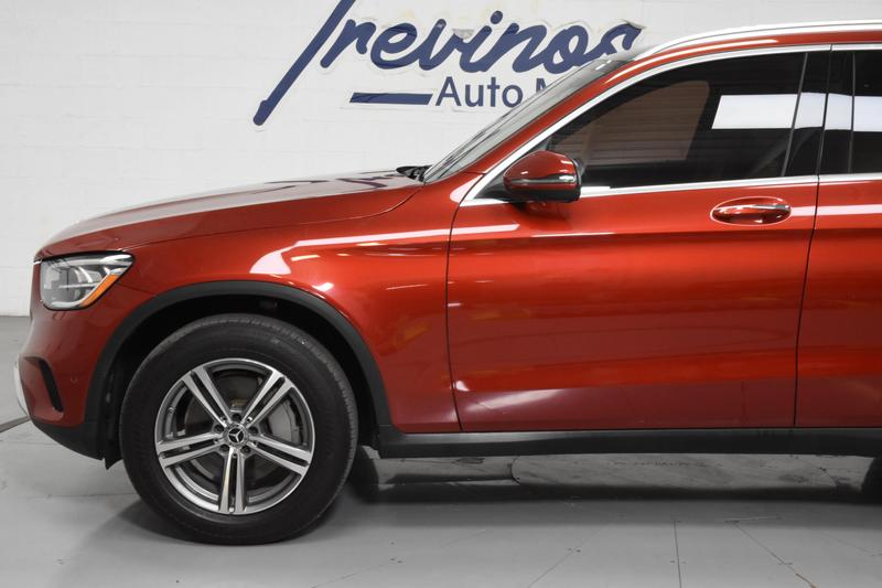 2021 Mercedes-Benz GLC GLC 300 Sport Utility 4D 16