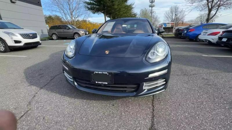 2015 Porsche Panamera 4S Executive Sedan 4D 21