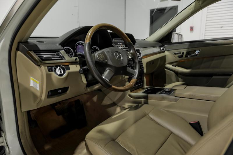 2010 Mercedes-Benz E-Class E 350 4MATIC Sedan 4D 22