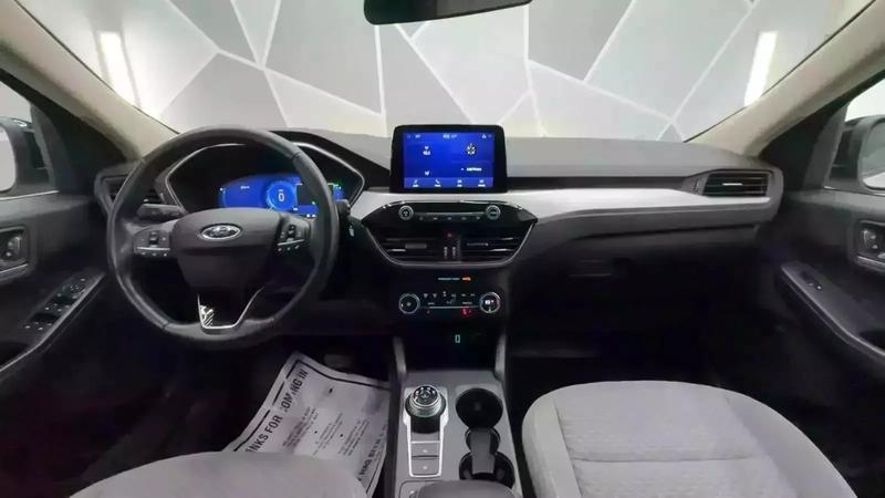 2020 Ford Escape SE Sport SUV 4D 45