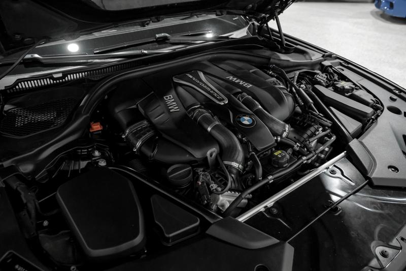 2018 BMW 5 Series M550i xDrive Sedan 4D 58