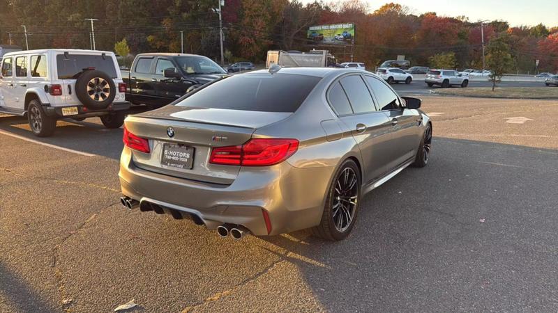 2018 BMW M5 Sedan 4D 8