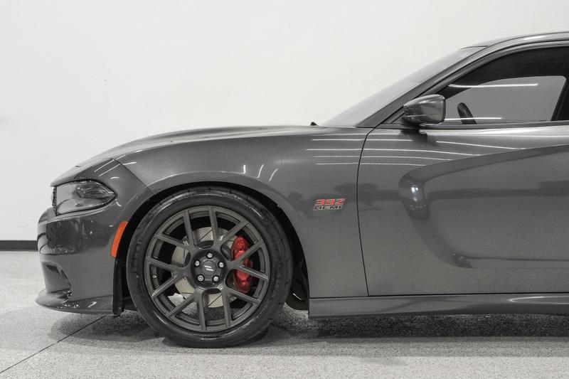 2016 Dodge Charger R/T Scat Pack Sedan 4D 12