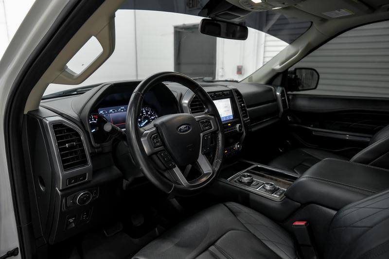 2020 Ford Expedition Platinum Sport Utility 4D 22