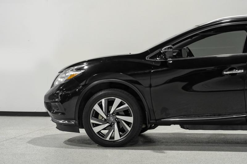 2016 Nissan Murano Platinum Sport Utility 4D 14