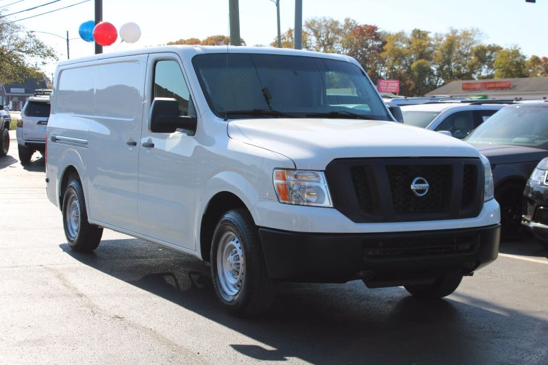 2017 Nissan NV S