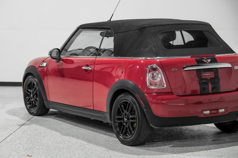 2013 MINI Convertible Cooper Convertible 2D 29