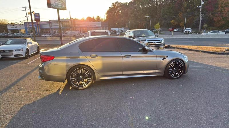 2018 BMW M5 Sedan 4D 10