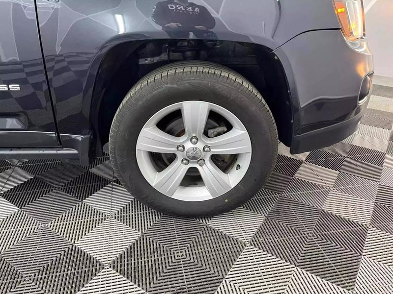 2015 Jeep Compass Sport SUV 4D 46