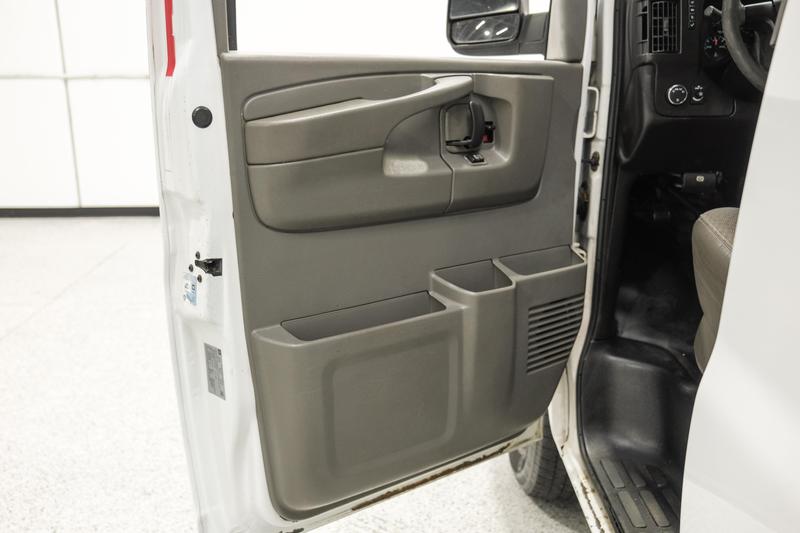 2010 Chevrolet G2500 Cargo  Van 3D 36