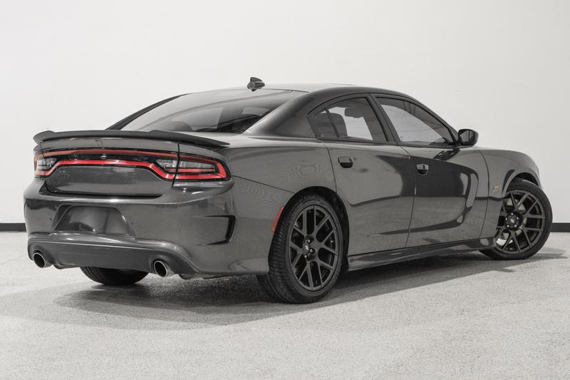 2016 Dodge Charger R/T Scat Pack Sedan 4D 6