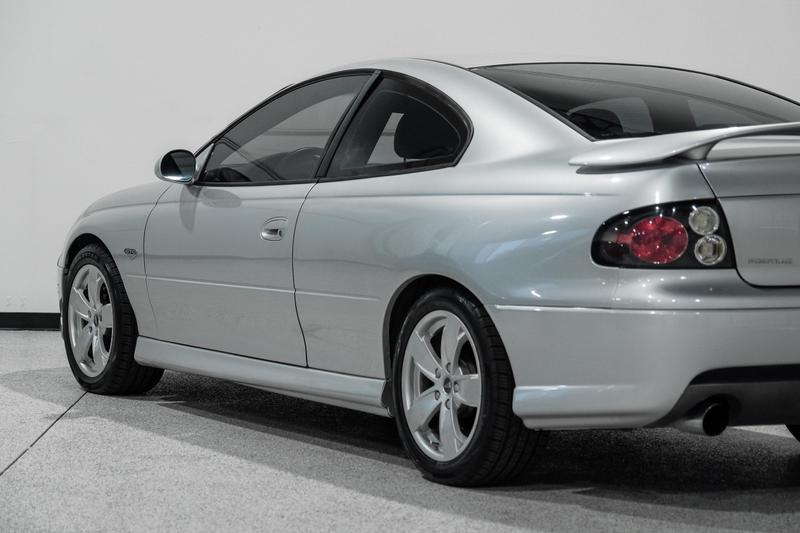 2006 Pontiac GTO CAMMED Coupe 2D 12