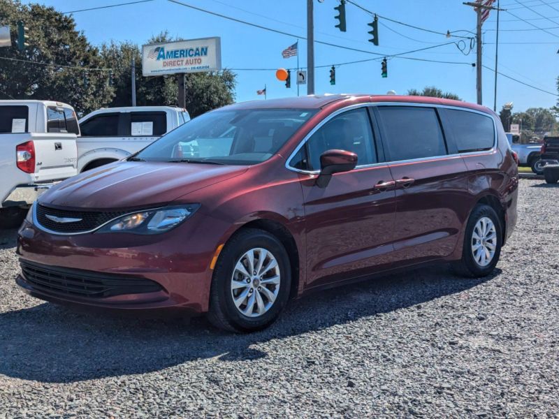 2017 Chrysler Pacifica Touring