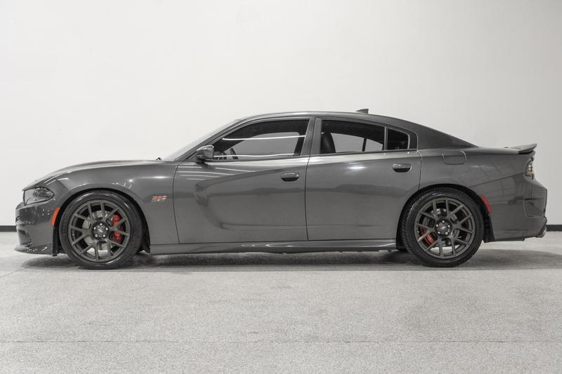 2016 Dodge Charger R/T Scat Pack Sedan 4D 9