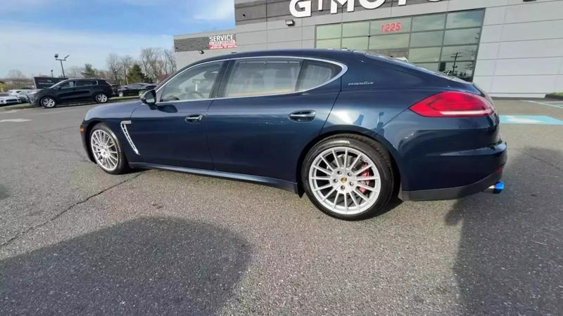 2015 Porsche Panamera 4S Executive Sedan 4D 7