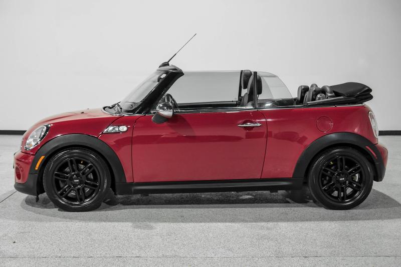 2013 MINI Convertible Cooper Convertible 2D 31