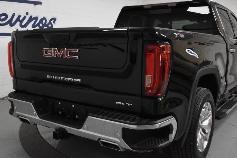 2019 GMC Sierra 1500 Crew Cab SLT Pickup 4D 5 3/4 ft 3