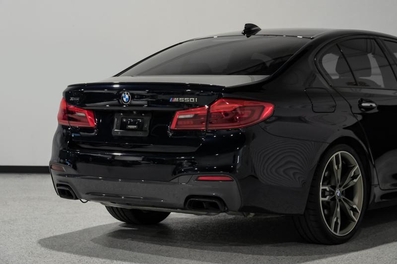 2018 BMW 5 Series M550i xDrive Sedan 4D 9