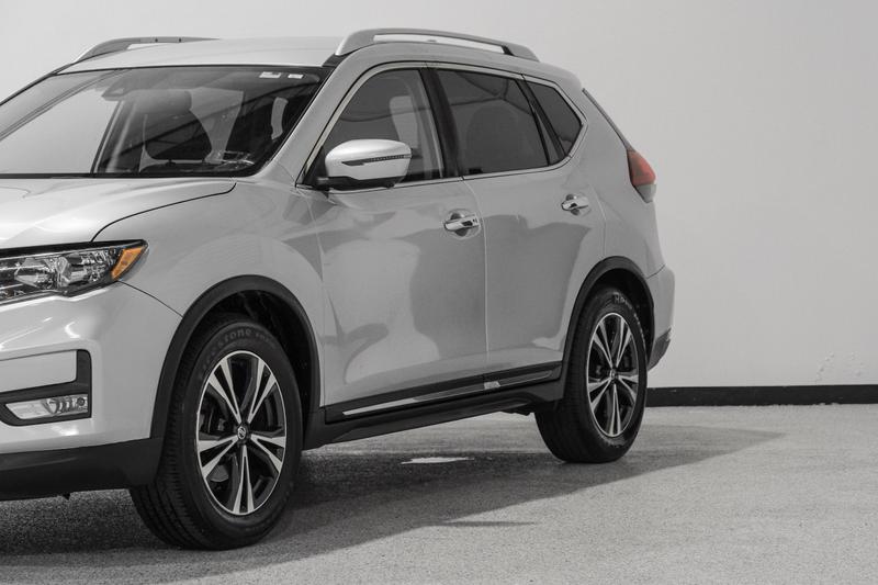 2018 Nissan Rogue SL Sport Utility 4D 11