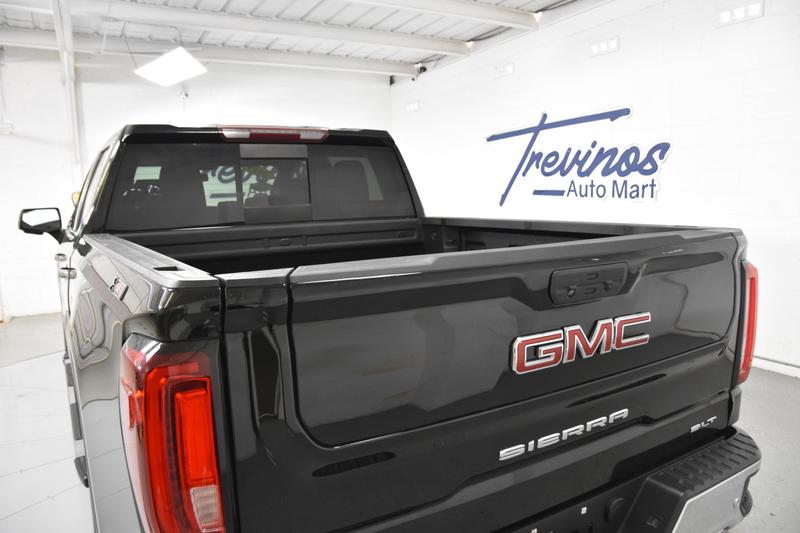 2019 GMC Sierra 1500 Crew Cab SLT Pickup 4D 5 3/4 ft 40