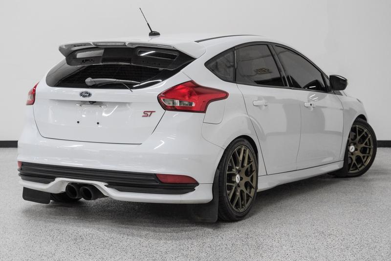 2016 Ford Focus ST Hatchback 4D 6