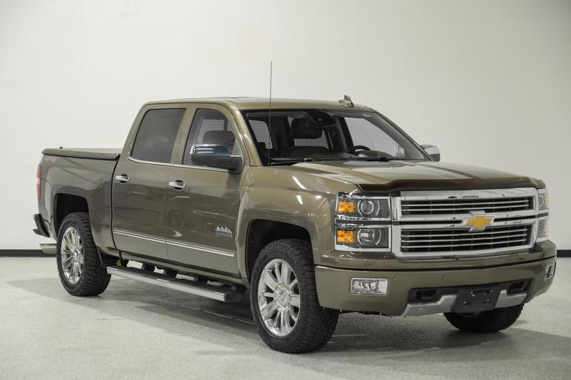 2015 Chevrolet Silverado 1500 Crew Cab High Country Pickup 4D 6 1/2 ft 4