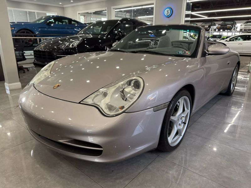 2003 Porsche 911 Carrera 4