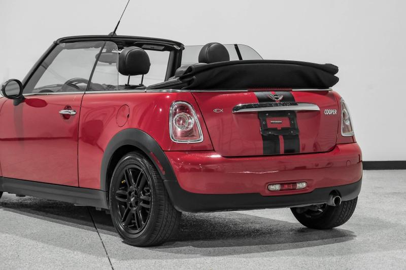 2013 MINI Convertible Cooper Convertible 2D 28