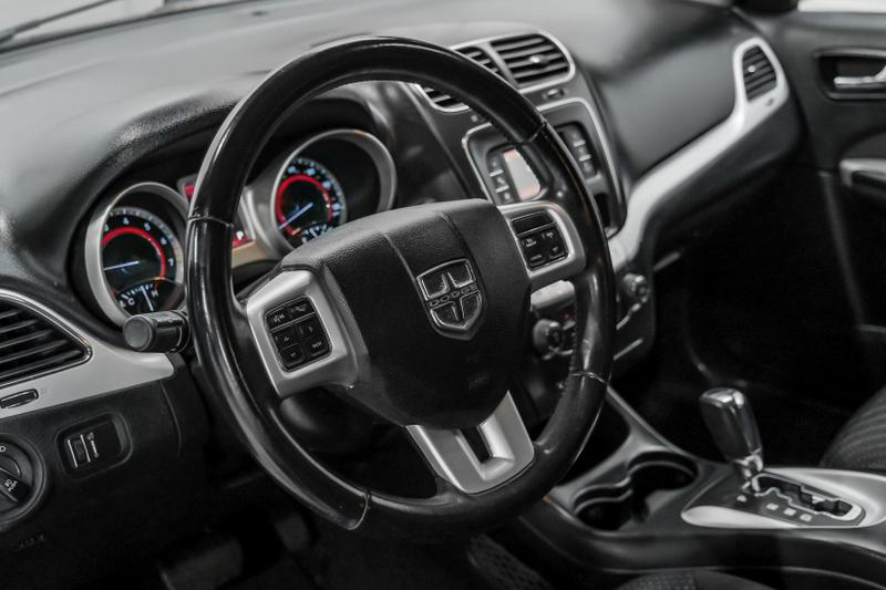 2019 Dodge Journey SE Sport Utility 4D 27