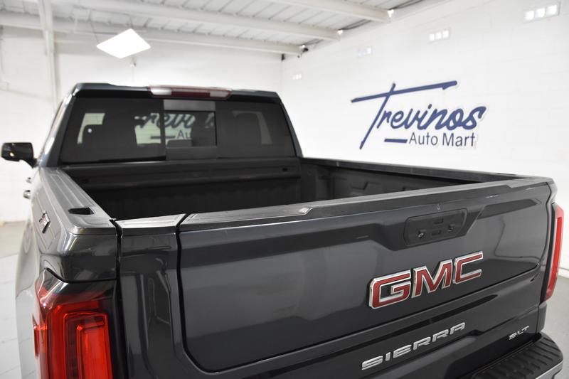 2019 GMC Sierra 1500 Crew Cab SLT Pickup 4D 5 3/4 ft 39