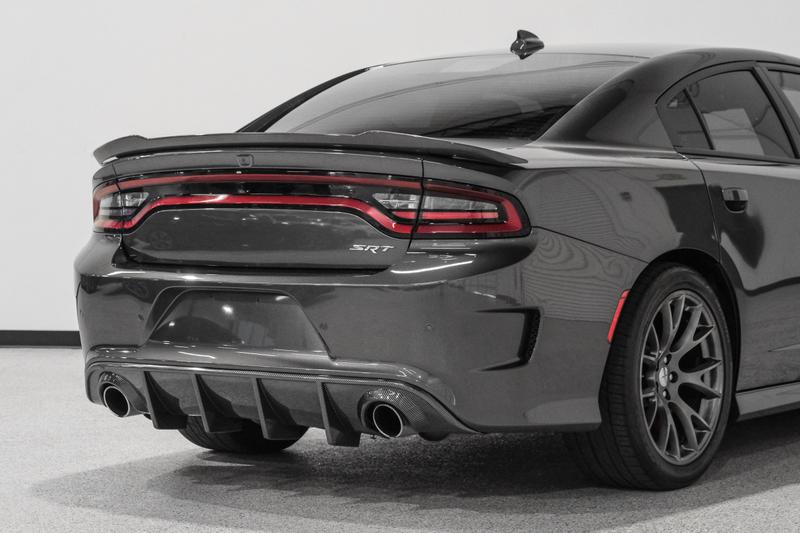 2015 Dodge Charger SRT 392 Sedan 4D 12