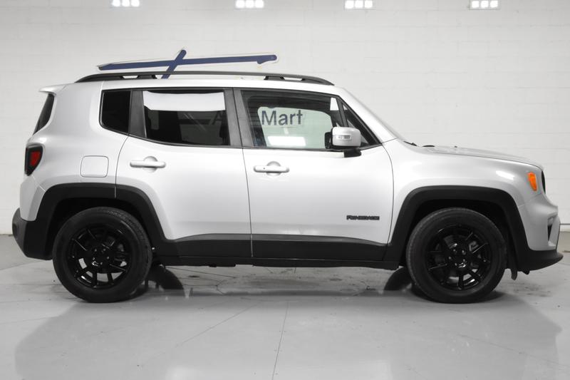 2020 Jeep Renegade Latitude Sport Utility 4D 3