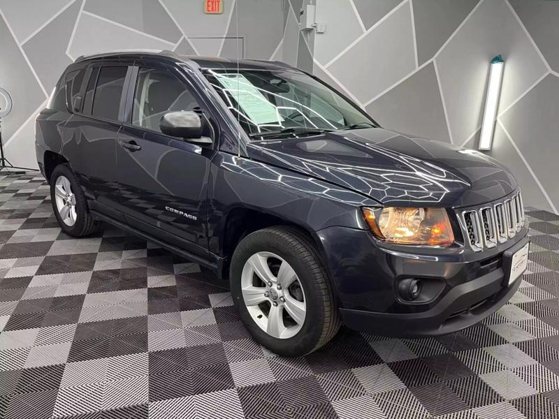 2015 Jeep Compass Sport SUV 4D 12