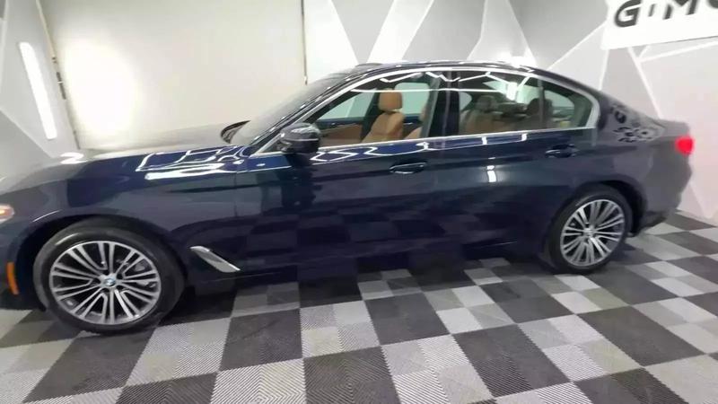 2020 BMW 5 Series 530i xDrive Sedan 4D 5