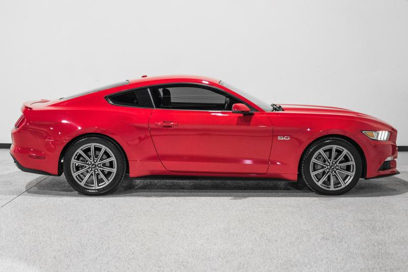 2016 Ford Mustang GT Premium Coupe 2D 5