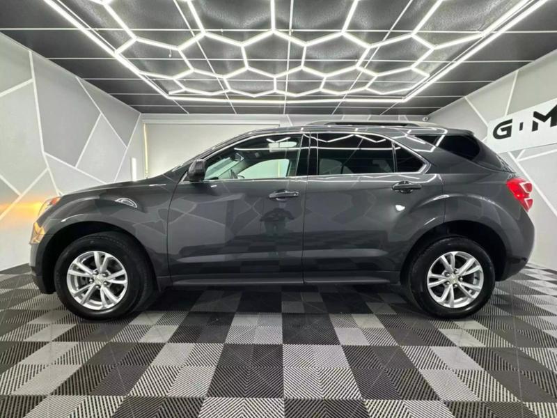 2017 Chevrolet Equinox LT Sport Utility 4D 3