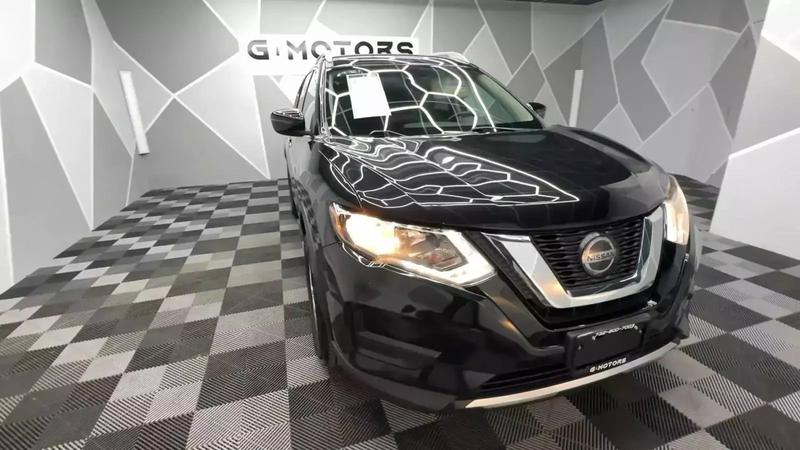 2020 Nissan Rogue S Sport Utility 4D 17