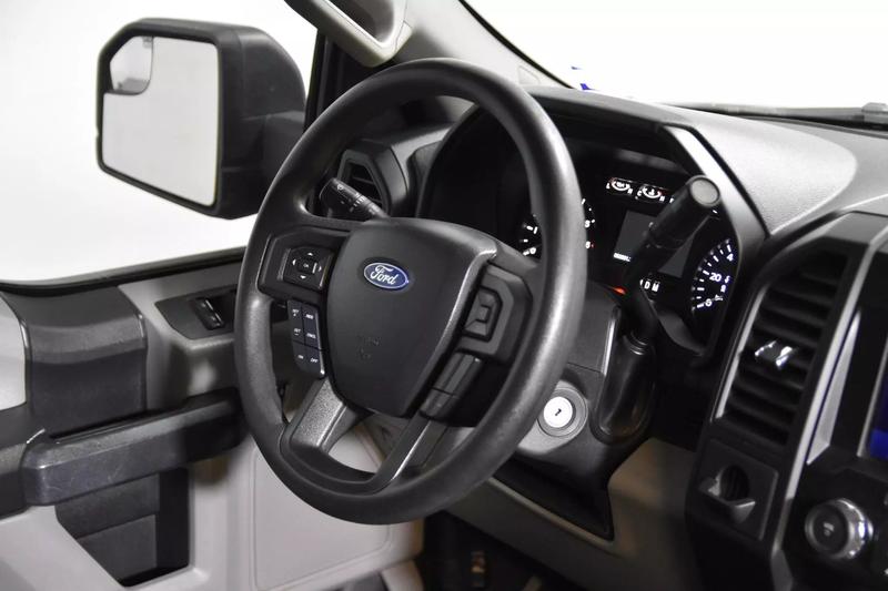 2020 Ford F150 SuperCrew Cab XL Pickup 4D 5 1/2 ft 11