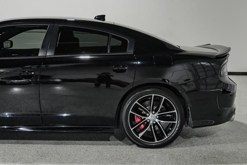 2016 Dodge Charger R/T Scat Pack Sedan 4D 14