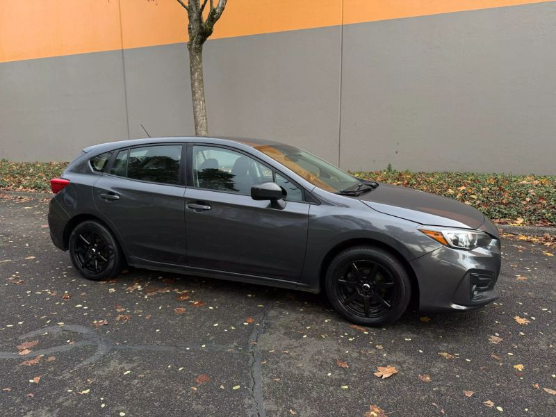 2019 Subaru Impreza 2.0i